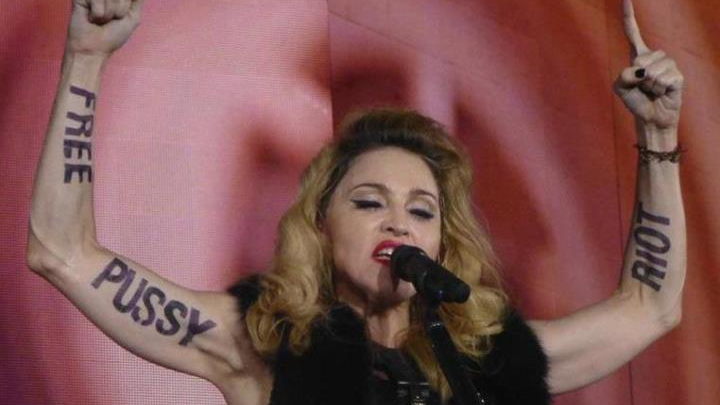 Madonna le va prezenta pe rusoaicele din Pussy Riot la un concert dedicat drepturilor omului