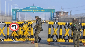 Zeci de familii din Coreea de Nord şi cea de Sud s-au văzut pentru prima dată în ultimii 60 de ani 