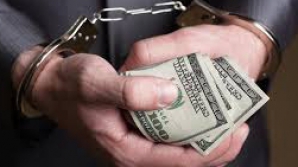 Procurorii au încheiat urmărirea penală în cel mai mare caz de corupţie de la vama Leuşeni DETALII