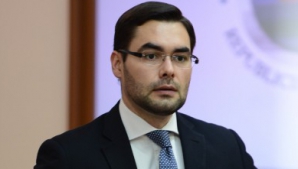 Liberalizarea regimului de vize, discutată la Fabrika. Viceministrul de Externe Iulian Groza este invitatul special