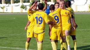 Doi stranieri au devenit "lupi galbeni". Vor începe să joace la Dacia ca mijlocaşi