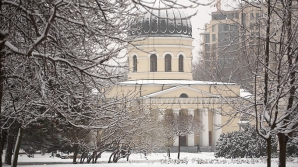 Vreme frumoasă, fără precipitaţii. Care vor fi maximele termice în următoarele şapte zile