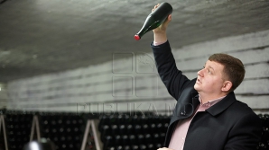 Băuturi de mii de lei la Expovin Moldova 2014. "Sunt scumpe, dar merită" (VIDEO)