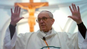 Papa Francisc a organizat o audienţă pentru 10.000 de cupluri de îndrăgostiţi