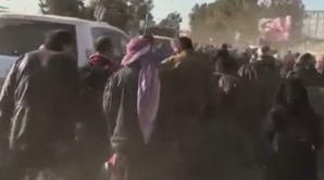 O misiune ONU a evacuat 600 de sirieni dintr-un oraş asediat de forţele guvernamentale 