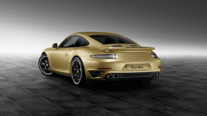 Un nou model 911 personalizat, creat de Porsche Exclusive (FOTO)