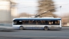 Un pasager a surprins o "INVENŢIE" periculoasă într-un troleibuz nou din Chişinău (FOTO)