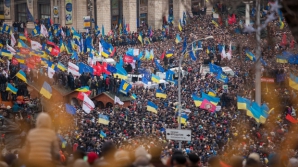 Sute de femei din Ucraina au ales să petreacă ziua de 8 martie pe Maidan