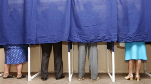 Senatorii americani condamnă referendumul din peninsula Crimeea