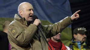 Preşedintele interimar al Ucrainei a decretat STARE de ASEDIU 