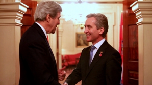 Iurie Leancă, la sfat cu John Kerry. Oficialul american a promis un ajutor suplimentar de 2,8 milioane de dolari