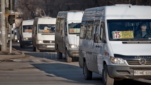 Decizia privind majorarea tarifului pentru călătoria cu microbuzul, AMÂNATĂ