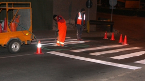 A început reabilitarea marcajelor rutiere din capitală