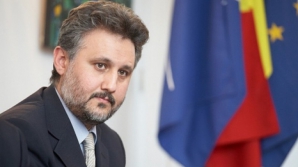 Marius Lazurca: Victor Ianukovici trebuie să îşi anunţe demisia pentru a elibera câmpul politic de perturbări