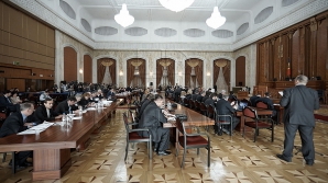 Veniturile deputaţilor în 2013: Câte mii de lei au câştigat Postoico, Ştirbate, Arhire, Muntean şi Tkaciuk