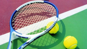 Novak Djokovic l-a învins pe Andy Murray într-un meci demonstrativ jucat la New York de Ziua Mondială a Tenisului