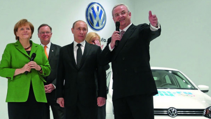 Volkswagen ignoră sancţiunile UE pentru anexarea Crimeii şi continuă investiţiile în Rusia