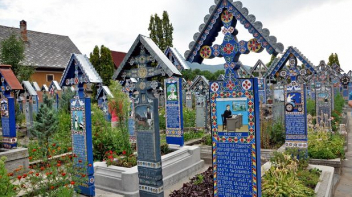 Cimitirul Vesel din România - nr. 1 în topul celor mai frumoase necropole din lume