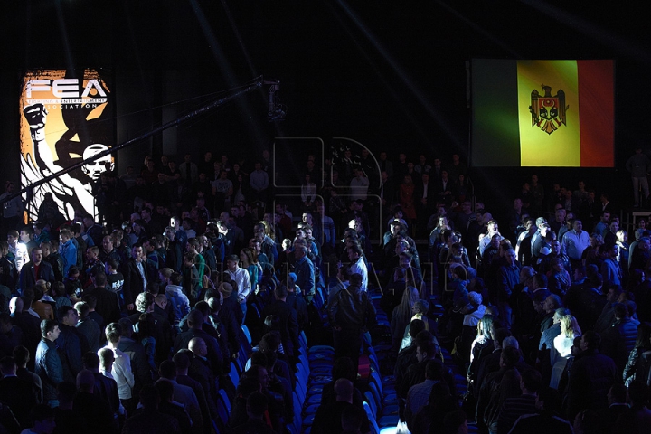 GALA KOK 2014: Kickboxerul moldovean Constantin Ţuţu l-a învins pe ucraineanul Igor Liapin (GALERIE FOTO)