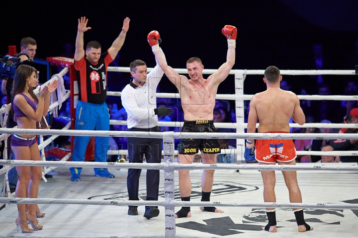 GALA KOK 2014: Kickboxerul moldovean Constantin Ţuţu l-a învins pe ucraineanul Igor Liapin (GALERIE FOTO)