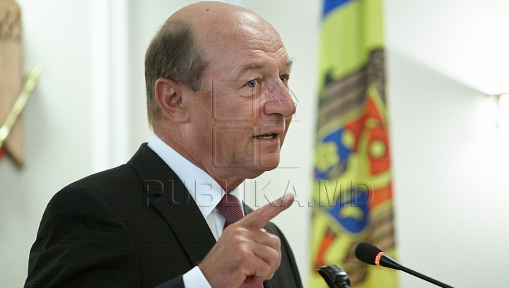 Băsescu: Dacă Rusia atacă militar Moldova, România nu va interveni în niciun caz