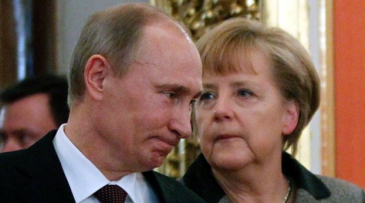 Merkel îi cere lui Putin să nu destabilizeze Republica Moldova