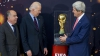 Trofeul Cupei Mondiale, a ajuns şi în SUA! Cupa a fost prezentată de John Kerry şi Joe Biden