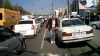 Scântei şi înjurături în trafic! Gestul unui şofer din capitală i-a revoltat pe doi bărbaţi (VIDEO)