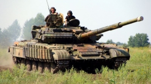 (VIDEO) Un tanc al armatei ucrainene a fost capturat de separatişti. Cum a reacţionat Ministerul Apărării de la Kiev
