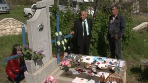 Paştele Blajinilor în satele din Moldova. Oamenii se străduie să respecte tradiţiile şi obiceiurile