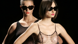 Motive estivale şi culori tropicale la Săptămâna Modei din Brazilia (VIDEO)