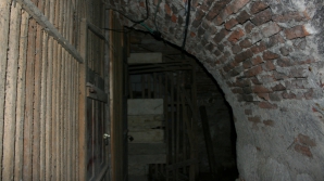 Kievul reamenajează vechile adăposturi antiaeriene