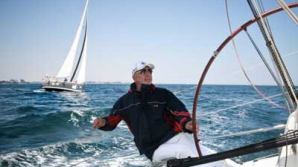 Concediu de lux pe litoralul Mării Negre. Turiştilor li se oferă posibilitatea să facă plimbări cu iahtul şi masaj cu praf de aur