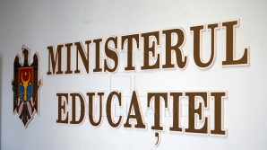 Ministerul Educaţiei, ironic la adresa comsomoliştilor: "Până la BAC mai este timp să vă îmbunătăţiţi cunoştinţele"