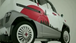 Automobilul electric de mici dimensiuni care poate fi folosit în zone de calamităţi naturale (VIDEO)