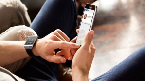 Cum să păcăleşti senzorul de amprentă al unui Samsung Galaxy S5 (VIDEO)