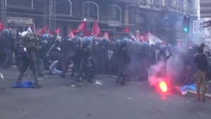 Roma: ciocniri violente între protestatari şi forţele de ordine (VIDEO)