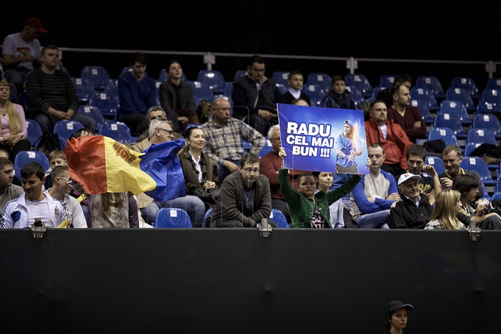 Moldova conduce cu 2-0 echipa Belarusului, după primul meci al zilei din Cupa Davis (GALERIE FOTO)