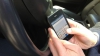 Şoferii din Irlanda riscă să facă puşcărie dacă vor fi prinşi că scriu mesaje la celulare