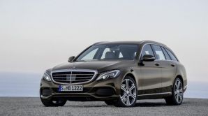 Mercedes-Benz extinde gama lui C-Class cu un nou model Estate (VIDEO)