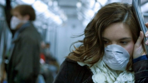 Ucraina evacuează 450 de turiști din China din cauza virusului ucigaș