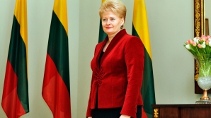 Preşedintele în exerciţiu al Lituaniei este favoritul alegerilor pentru funcţia de şef al statului