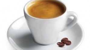 Magia licorilor matinale. Istoria unui barman care a uimit lumea prin cafelele pe care le prepară