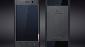 A fost lansat pe piață un nou telefon de lux! VEZI cum arată spartphone-ul de 2.500 de dolari