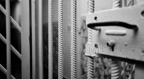 Doi poliţişti au fost condamnaţi la închisoare. Oamenii legii au torturat minori