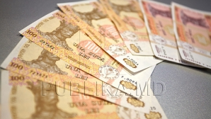 CURS VALUTAR: Leul câştigă teren în faţa principalelor valute de referinţă