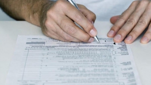 Mai mulţi cetăţeni s-au arătat nemulţumiţi de activitatea recenzorilor. BNS va desfăşura o anchetă internă (VIDEO)