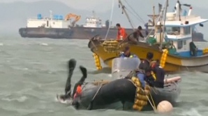 Feribotul scufundat în largul Coreei de Sud continuă să facă victime. A MURIT un scafandru