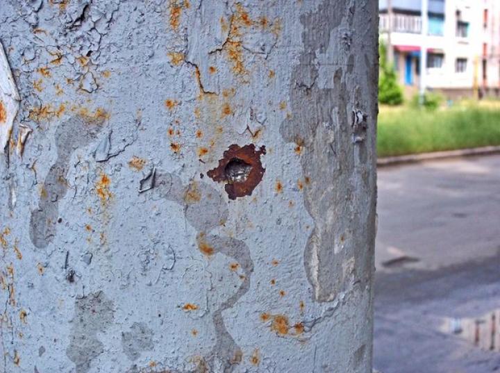 Cum arată oraşul Sloviansk după o luptă dintre militarii ucraineni şi insurgenţii proruşi (FOTO/VIDEO)