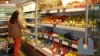 PERICOL de toxiinfecţii! Ce produse trebuie cumpărate cu mare grijă din magazine şi pieţe